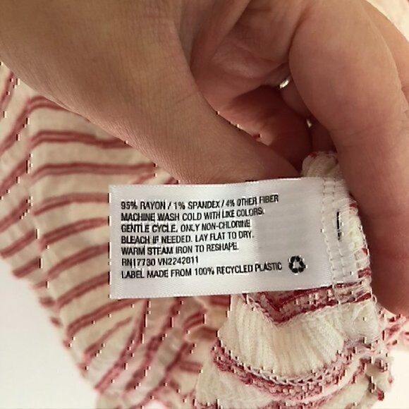 WILD FABLE Cream Ivory Red Striped Smocked Ruffle Strap Cropped Crop Top Tank - Picture 7 of 10